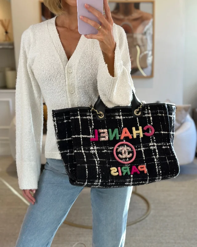 *RUNWAY PIECE* Chanel Fall / Winter 2022 Medium Black and White Wool Deauville Tote Bag with Multicolour Logo and Champagne Gold Hardware