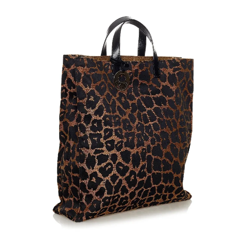 Fendi Leopard Print Nylon Tote Bag (SHG-33837)