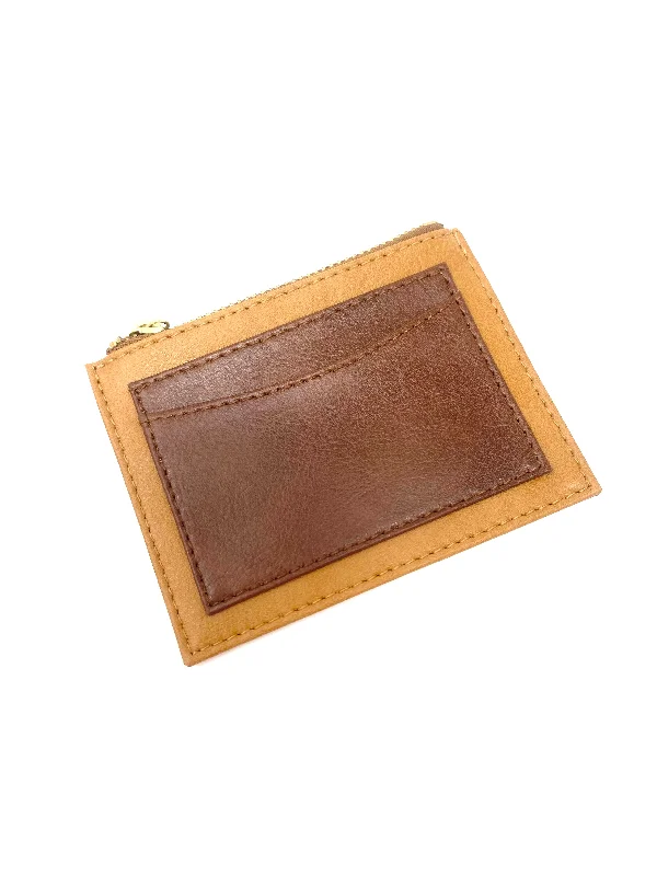 Brit Wallet in Camel/Tan from Novacas