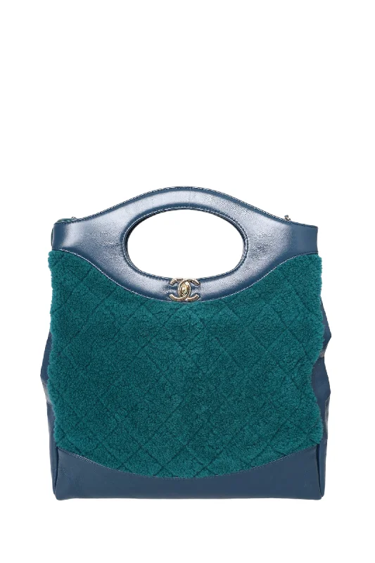 Chanel 2019 Blue/Green Quilted Shearling/Leather 31 Shopping Bag