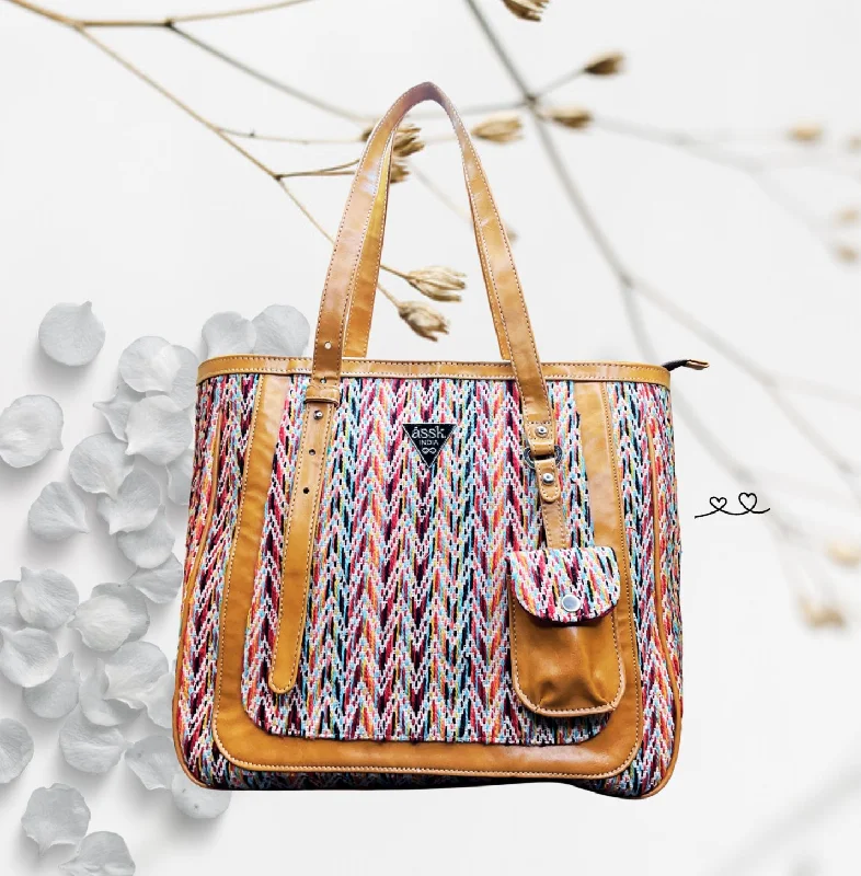 Cappuccino zigzag tote